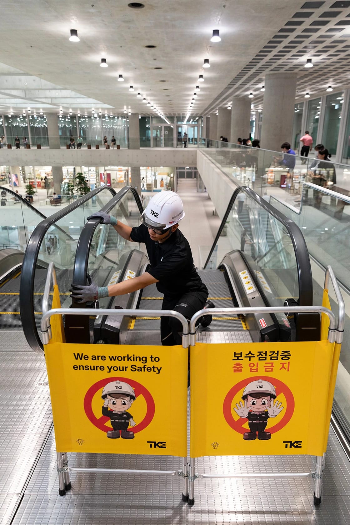 自动扶梯